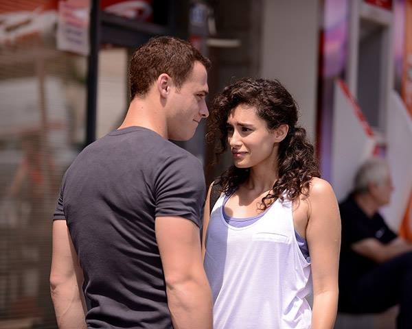 Kerem Bürsin Fotoğrafı