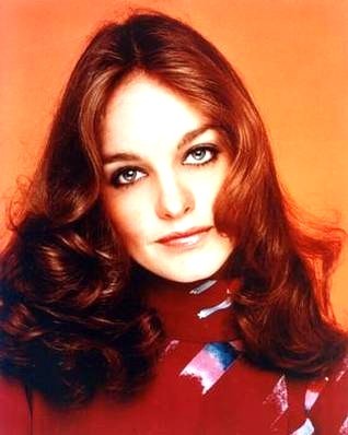 Pamela Sue Martin fotoğrafı