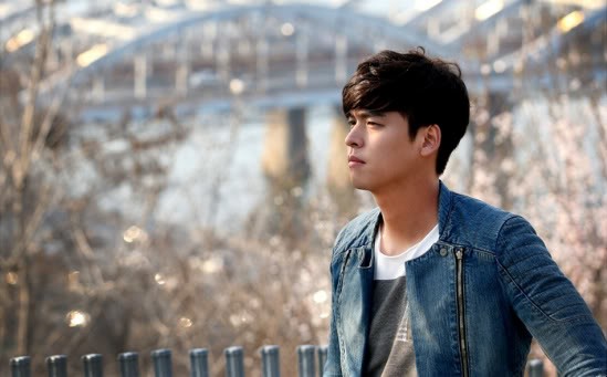 Lee Jang-woo Fotoğrafı