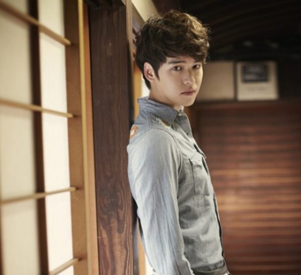 Lee Jang-woo Fotoğrafı