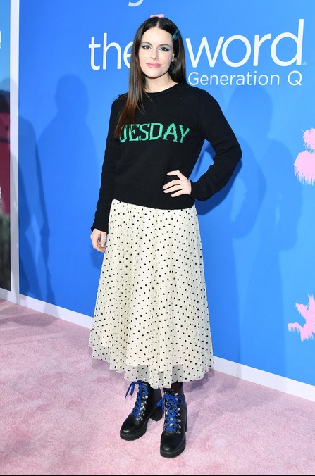 Emily Hampshire Fotoğrafı