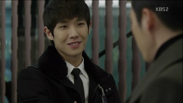 Lee Joon Fotoğrafı