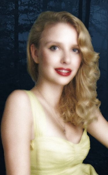 Sophia Myles Fotoğrafı