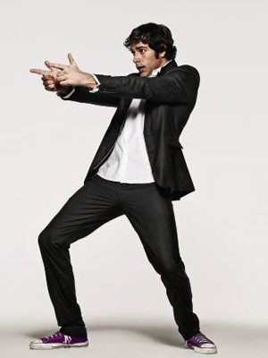 Zachary Levi Fotoğrafı