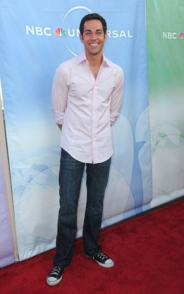 Zachary Levi Fotoğrafı