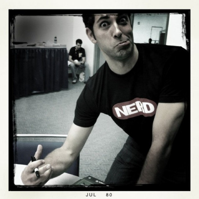 Zachary Levi Fotoğrafı