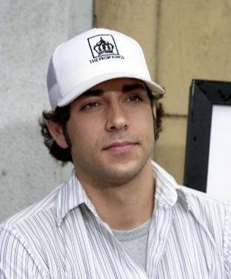 Zachary Levi Fotoğrafı