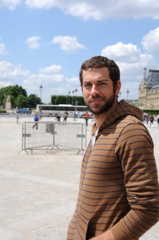 Zachary Levi Fotoğrafı