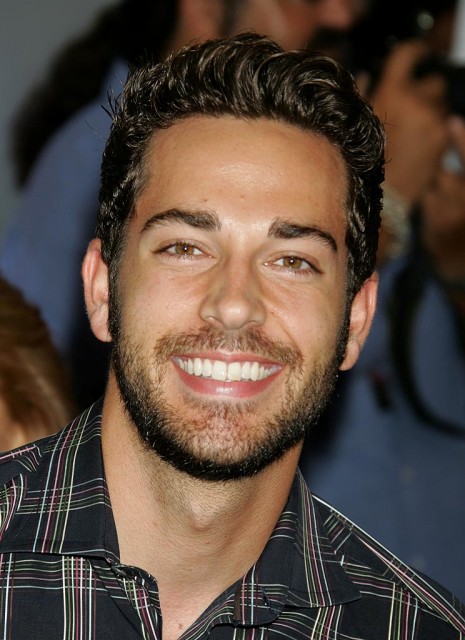 Zachary Levi fotoğrafı