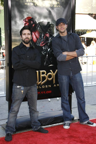 Zachary Levi Fotoğrafı