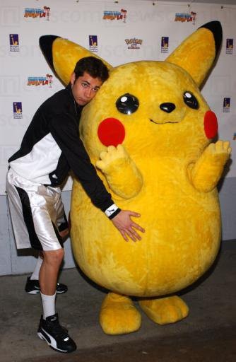 Zachary Levi Fotoğrafı