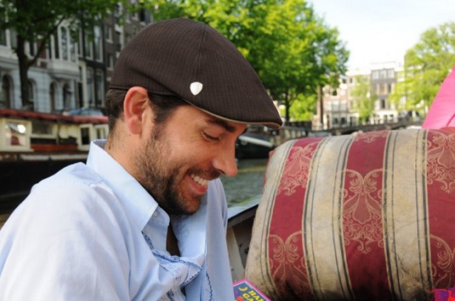 Zachary Levi Fotoğrafı