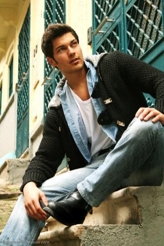 Çağatay Ulusoy Fotoğrafı