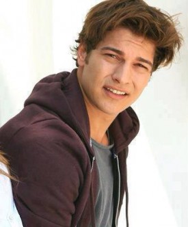 Çağatay Ulusoy Fotoğrafı
