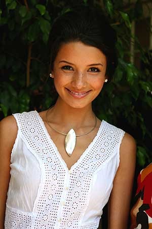Alice Greczyn Fotoğrafı