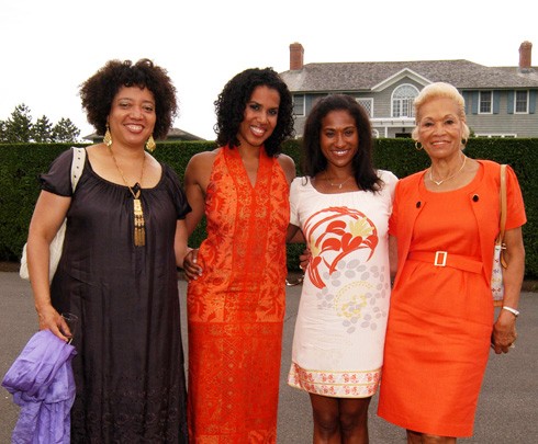 Leslie Lewis Sword fotoğrafı