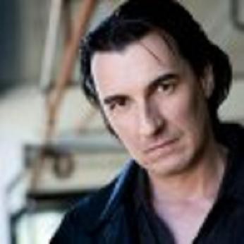 Alex Devorak Fotoğrafı