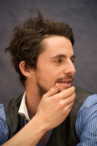 Matthew Goode Fotoğrafı
