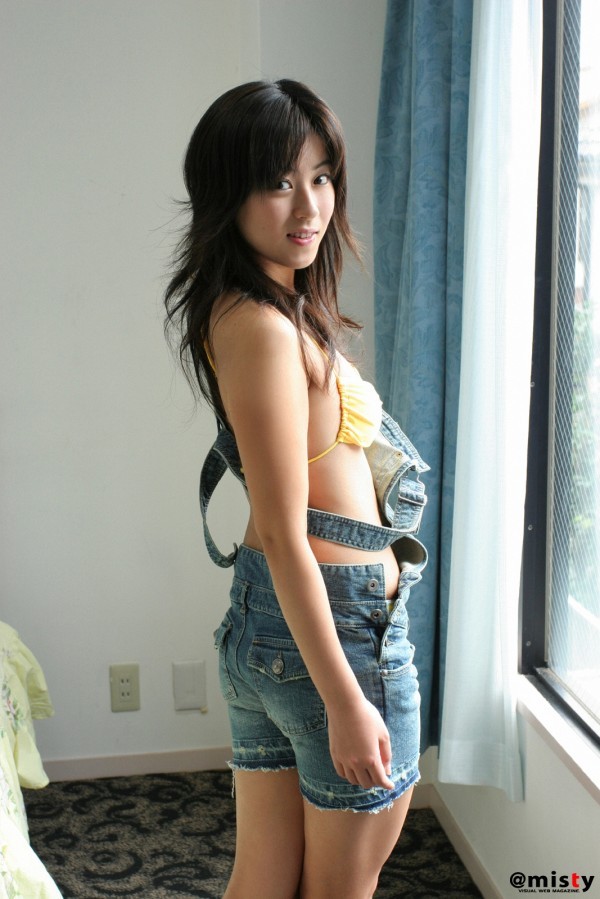 Misaki Momose Fotoğrafı