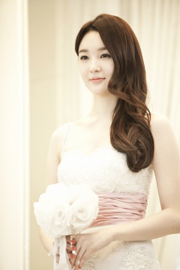 Kang Min-kyeong Fotoğrafı