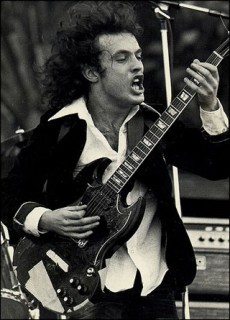 Angus Young fotoğrafı