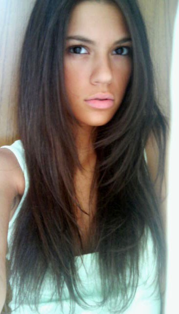 Yüsra Geyik fotoğrafı