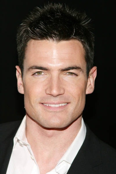 Aiden Turner Fotoğrafı