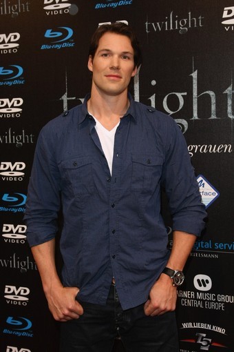 Daniel Cudmore Fotoğrafı