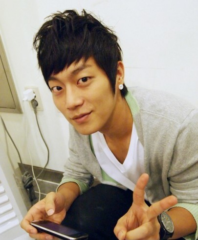 Yoon Doo-joon Fotoğrafı