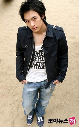 Jun Tae-soo fotoğrafı