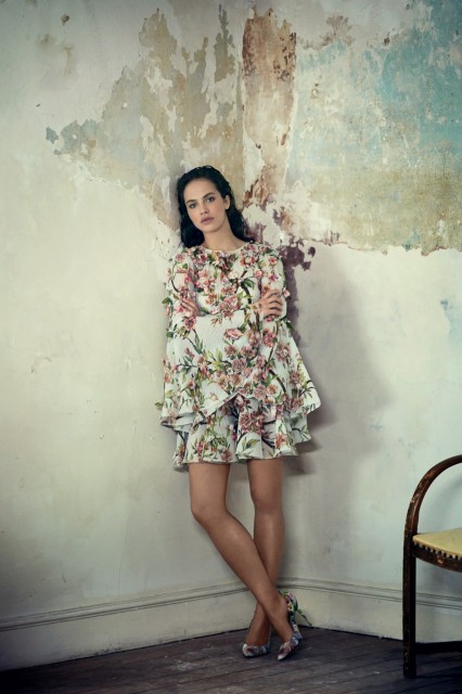 Jessica Brown-Findlay Fotoğrafı