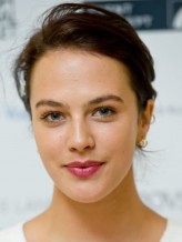Jessica Brown-Findlay fotoğrafı