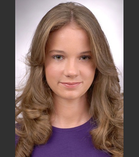 Ece Çeşmioğlu Fotoğrafı