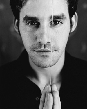 Nicholas Brendon Fotoğrafı