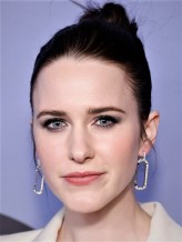 Rachel Brosnahan fotoğrafı