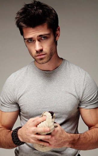 Corey Sevier fotoğrafı