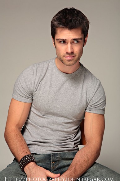 Corey Sevier fotoğrafı