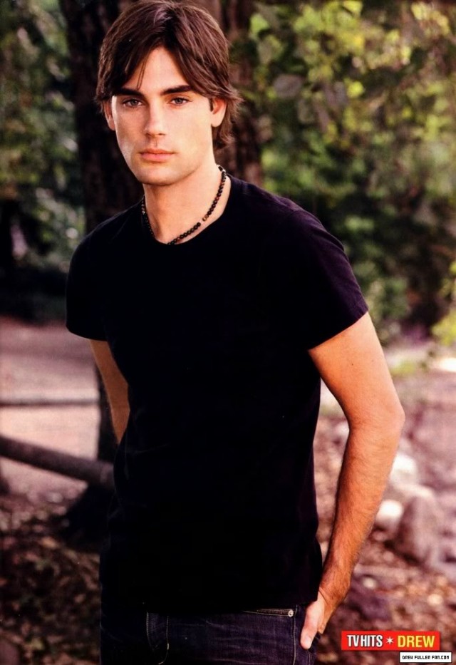 Drew Fuller Fotoğrafı