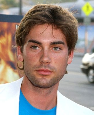 Drew Fuller Fotoğrafı