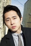 Steven Yeun Fotoğrafı