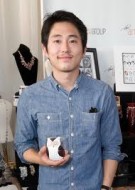 Steven Yeun Fotoğrafı