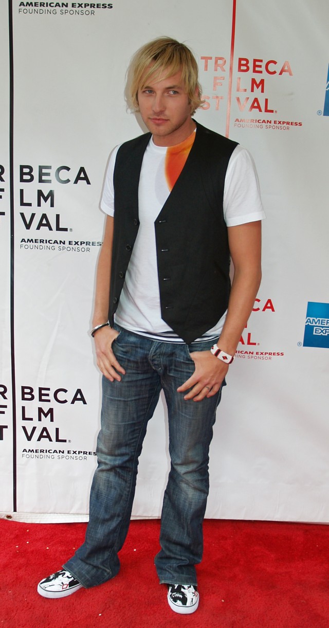 Ryan Hansen fotoğrafı