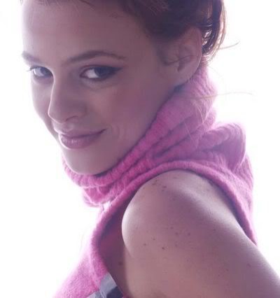 Naz Elmas Fotoğrafı