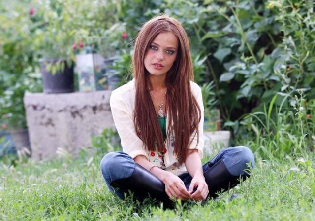 Naz Elmas Fotoğrafı