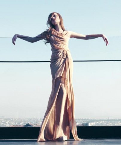 Naz Elmas Fotoğrafı