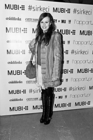 Naz Elmas Fotoğrafı