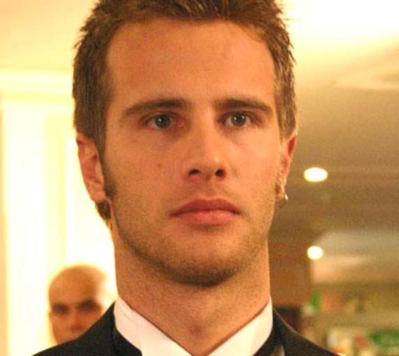 Özgür Çevik Fotoğrafı