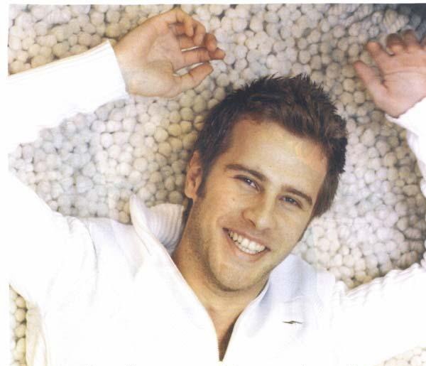 Özgür Çevik Fotoğrafı