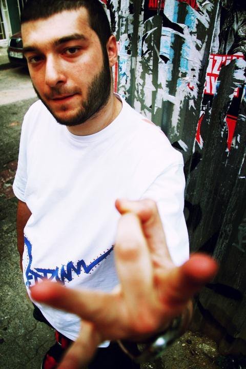 Sansar Salvo Fotoğrafı