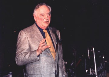 Warren Adler fotoğrafı